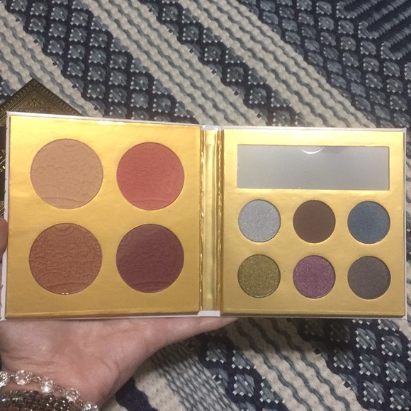 Put - Midnight Masquerade Face Palette - Picture 3 of 5